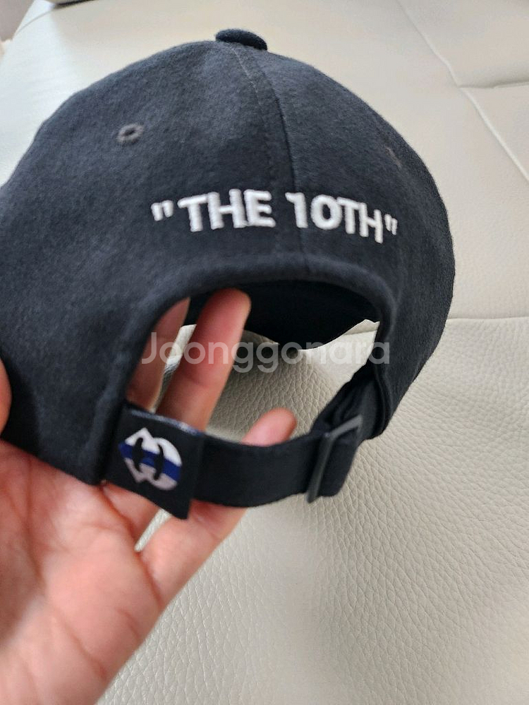 럭키슈에뜨 로고 볼캡 블랙모자--3