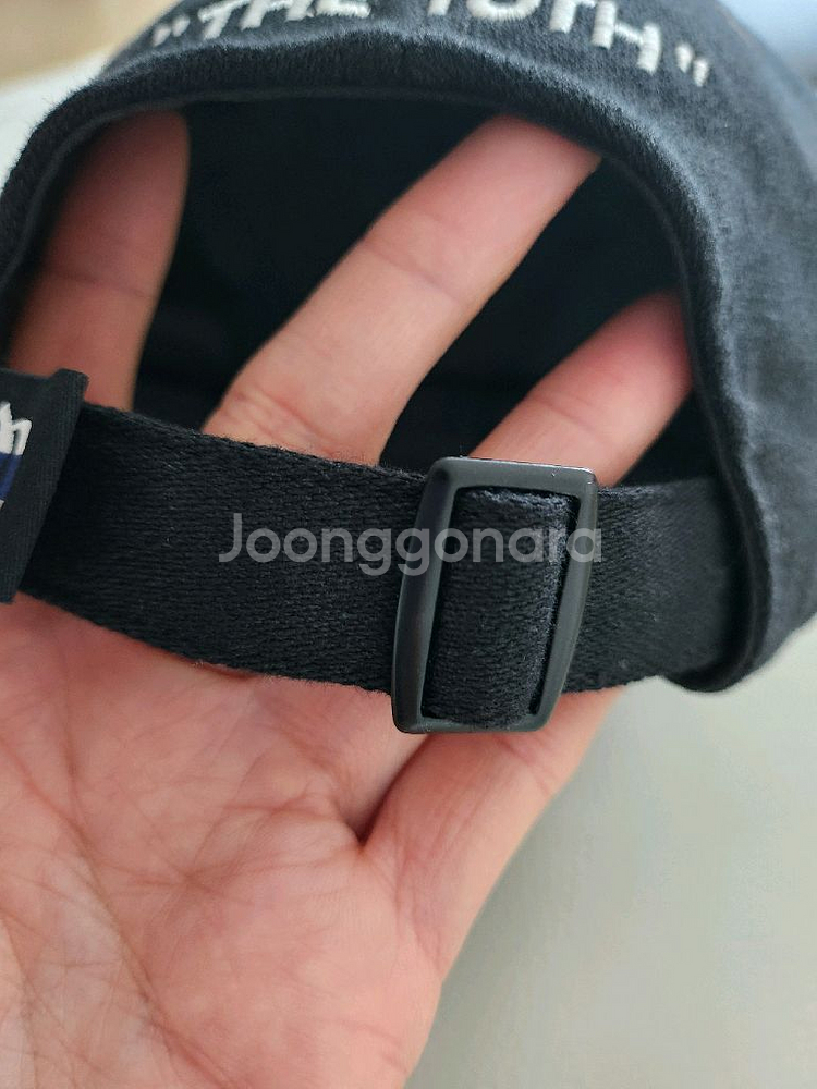 럭키슈에뜨 로고 볼캡 블랙모자--4