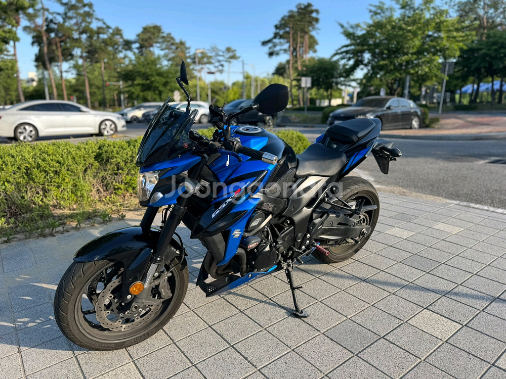 스즈키 gsx s750 18년 튜닝차량 팝니다--1