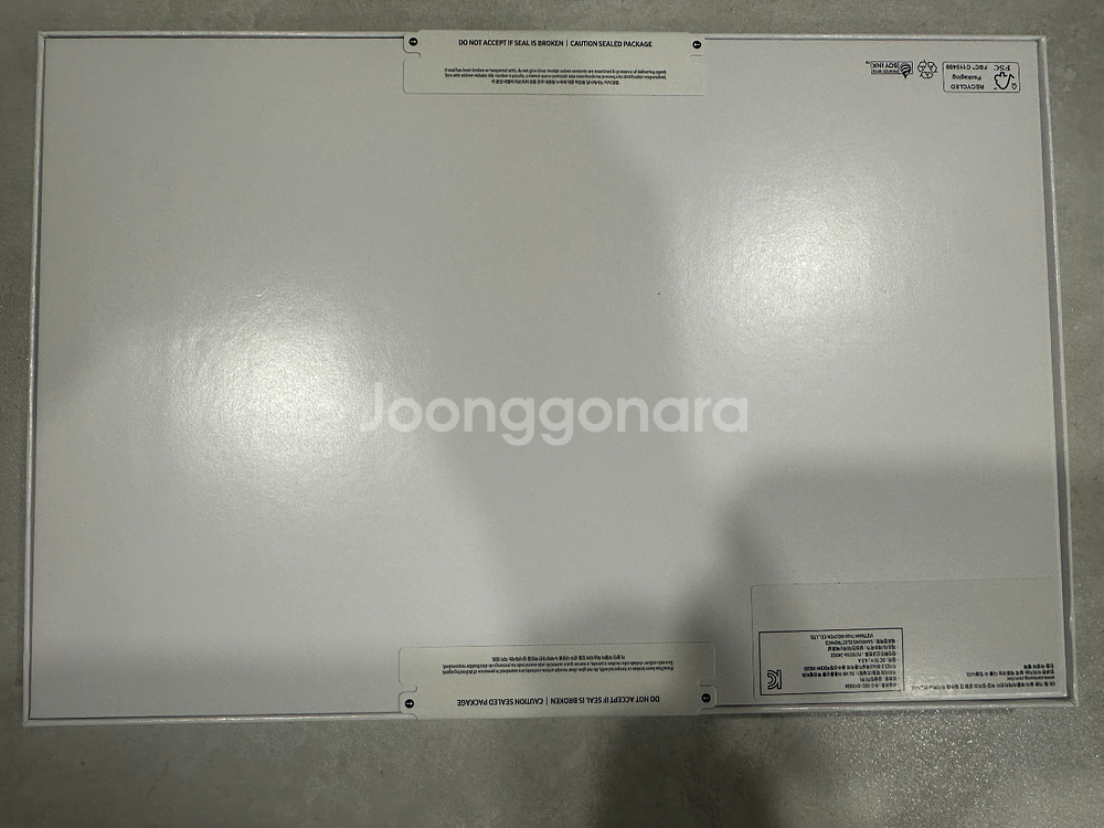 미개봉 갤럭시탭 S10 플러스 256GB 실버 판매합니다--1