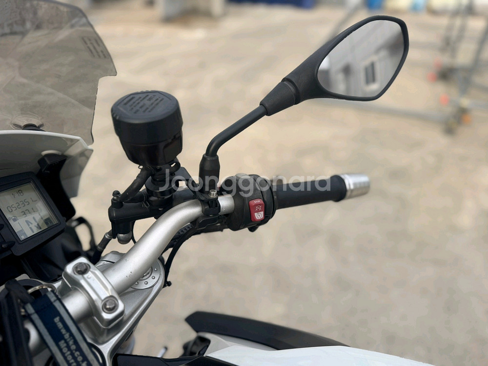 bmw f800r 11년형 삼박스튜닝 판매합니다--7