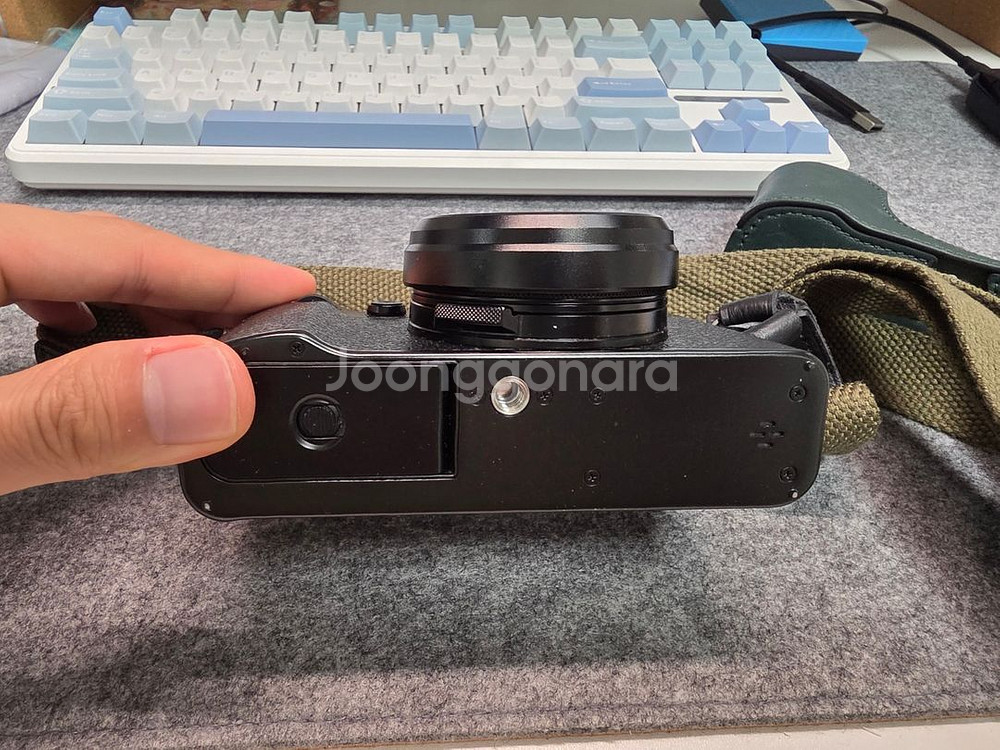 후지필름 X100Vi 블랙 판매--4