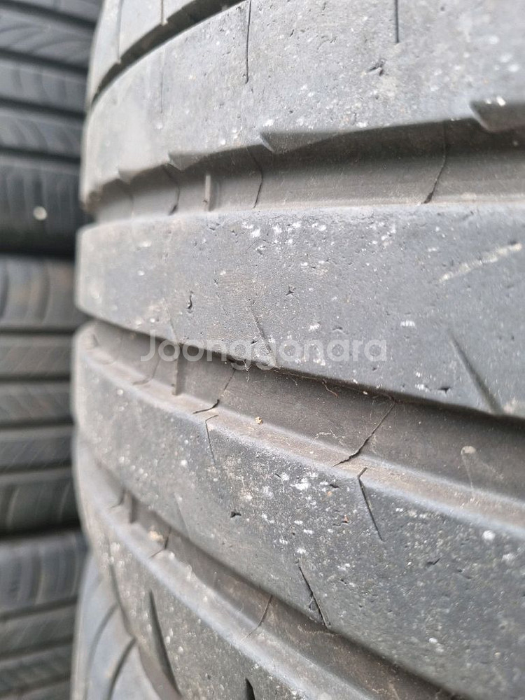 245 35 19 미쉐린 PS4S 4본판매--5