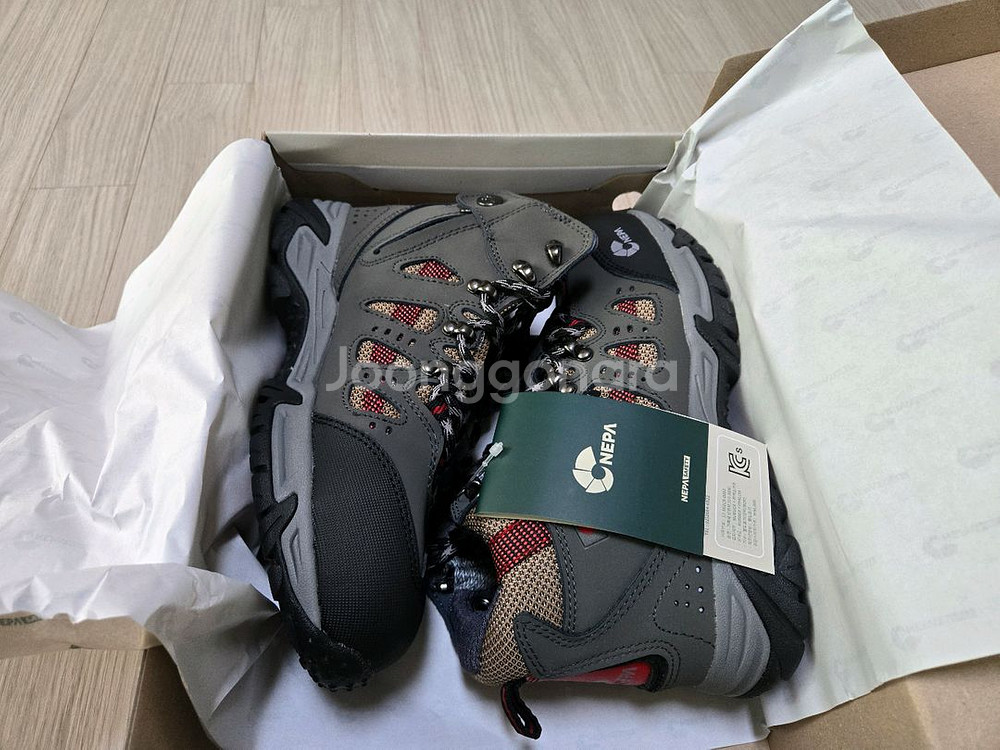 네파 안전화 245 새상품--1