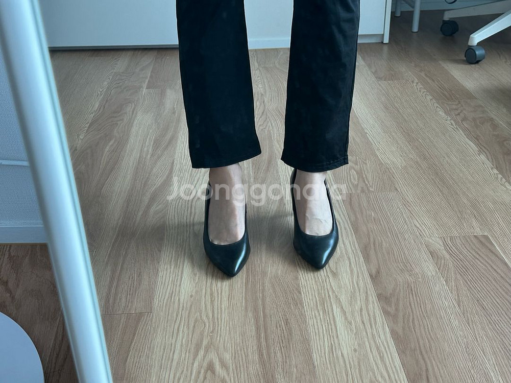 새상품 락포트 가죽 기본구두 240--2