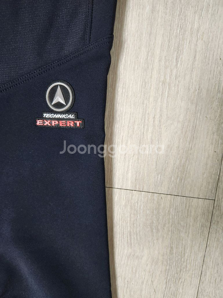 (상태최고)코오롱스포츠 윈드스토퍼 여성바지(65)26--4