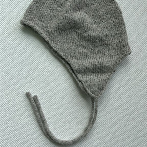 꼬숑 알밤모자 M