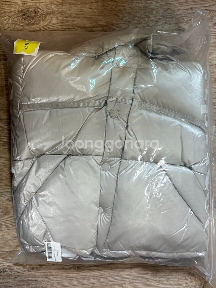 아프리콧 스튜디오 토곰 실버 패딩 110사이즈--0