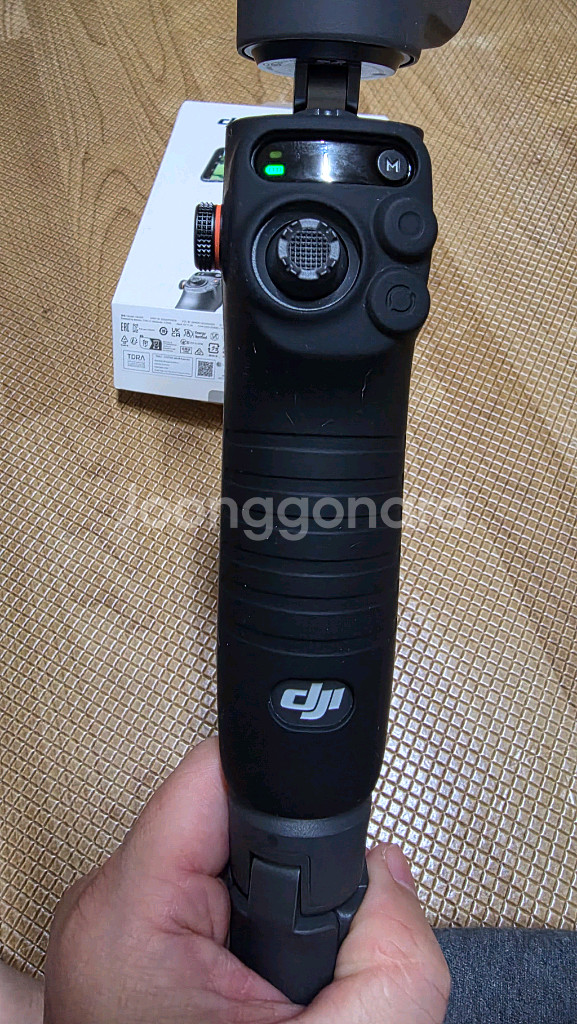 DJI 오즈모 모바일6 핸드헬드 짐벌--1