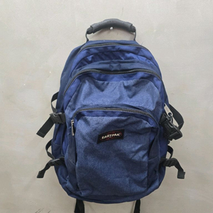 이스트팩 백팩