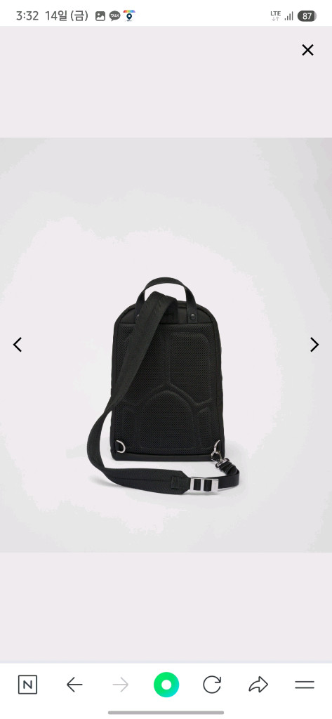 프라다 리나일론 벨트백--1