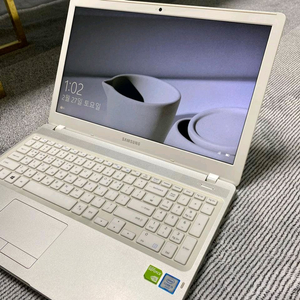 삼성 고성능 마블 화이트 게이밍 노트북 판매