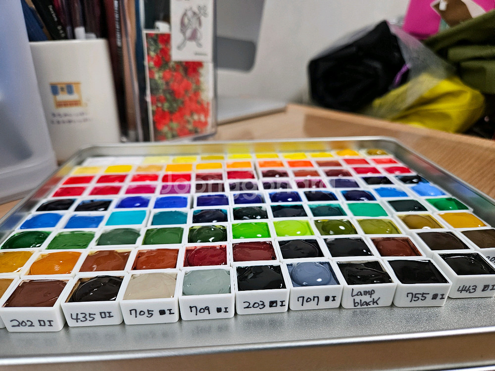 시넬리에 수채화물감 98색(전색)하프팬소분판매합니다.--1