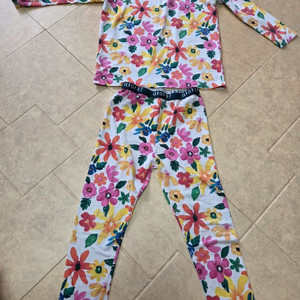 플라워 패턴 아동 상하복 세트