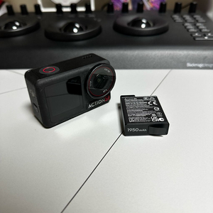 오즈모 액션5 Pro 세트 판매합니다 (배터리 포함,