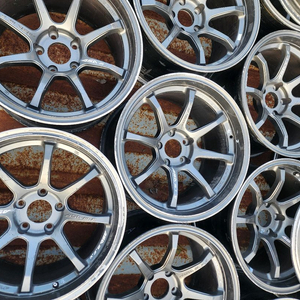 18인치 휠 팝니다.