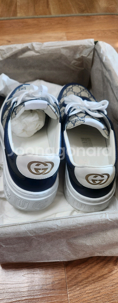 구찌 GG 패턴 스니커즈--1