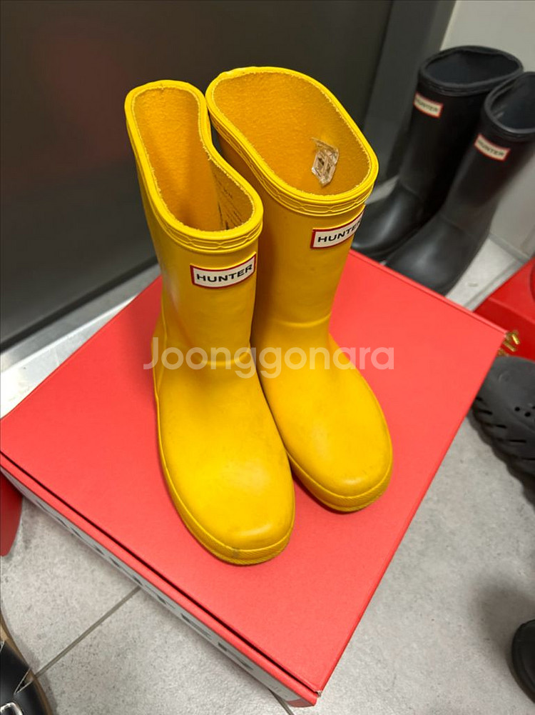 헌터 키즈 레인부츠 블랙/옐로우--3