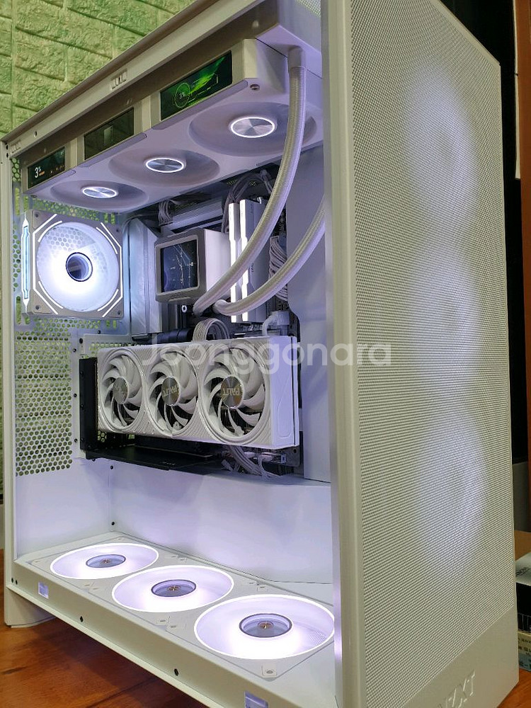 미사용 ) 9800X3D & RTX5070 컴퓨터 앤드급--5