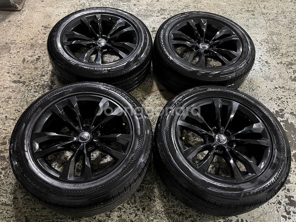 아우디Q7 정품 19인치 휠타이어 판매--0