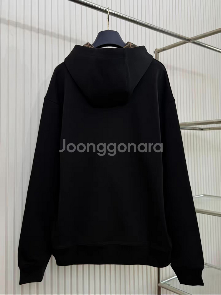 <펜ㅣ디> 새상품 / 후드 / 약 105~110 사이즈--1