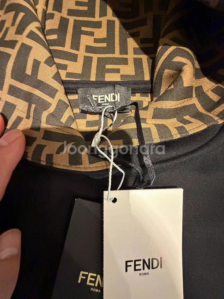 <펜ㅣ디> 새상품 / 후드 / 약 105~110 사이즈--2