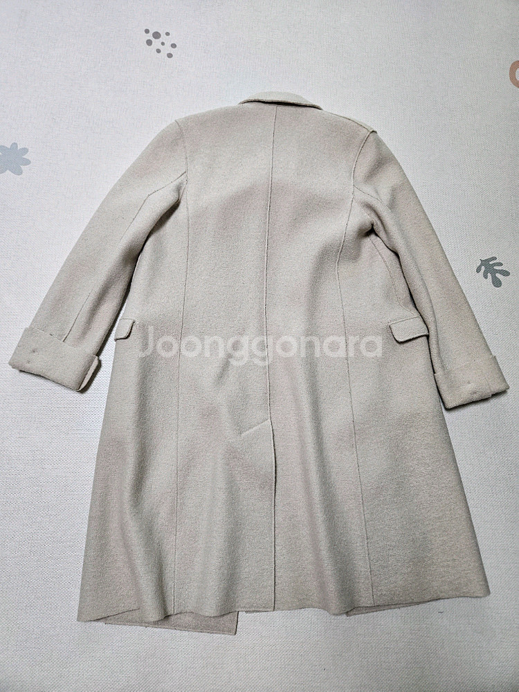 Harris Wharf London 버진울 아이보리 코트 42--2