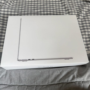 맥북에어 M4 13인치 실버 16GB/256GB