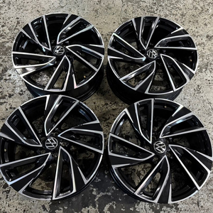 골프 신형 8세대 GTI 정품 19인치 휠 판매