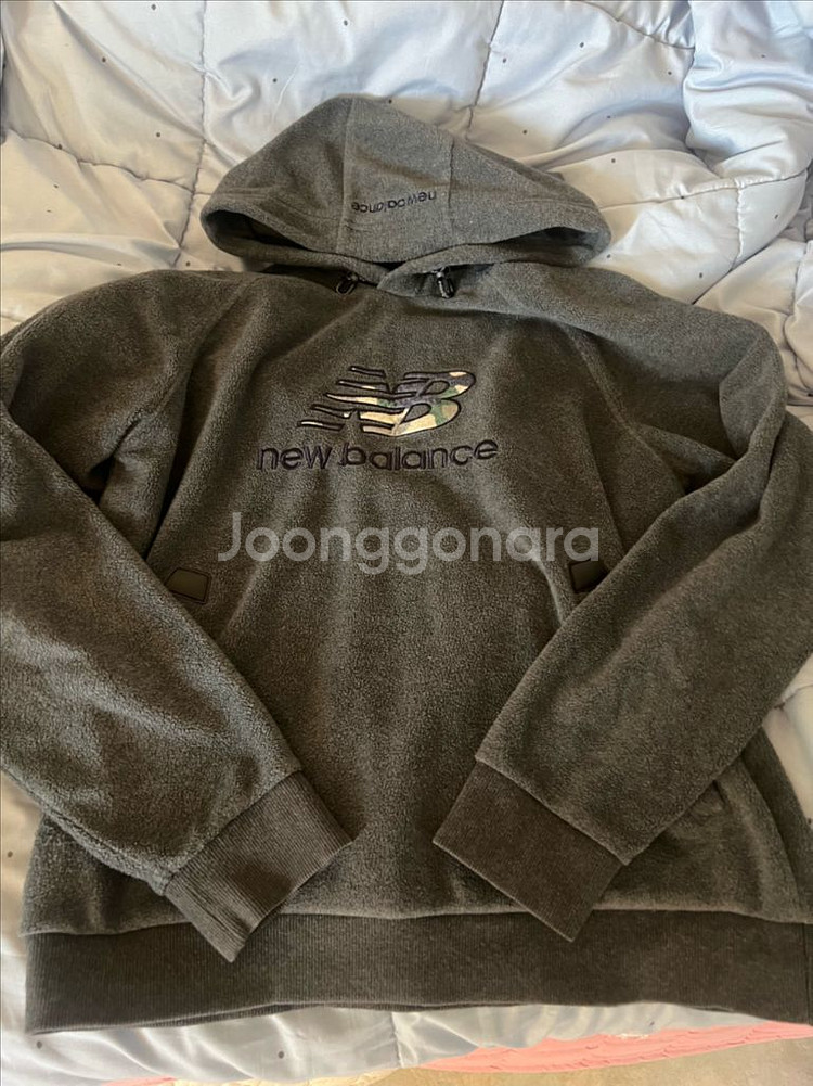 뉴발란스 후리스 후드티--0