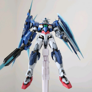 건담 RG 1/144 더블오 퀀터 풀세이버 도색작품