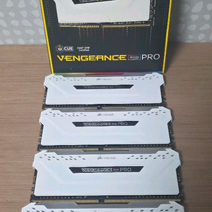 DDR4 메모리 32GB 세트