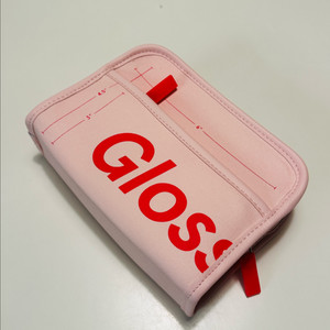 (새상품) 글로시에 미니 뷰티 파우치 - 7만원