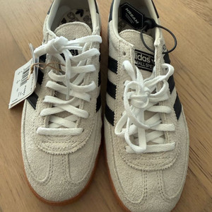 아디다스 핸드볼 스페지알 W 운동화