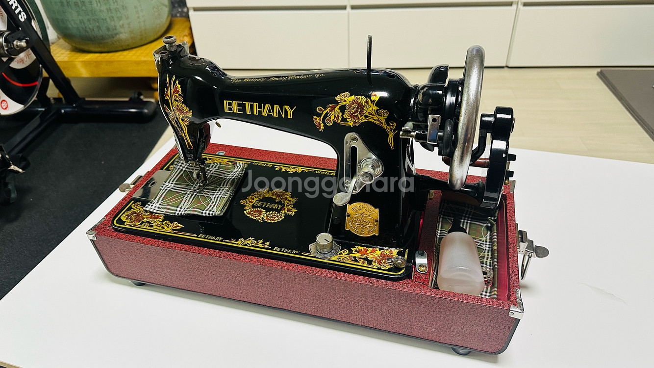 Bethany 빈티지 재봉틀 미싱--0