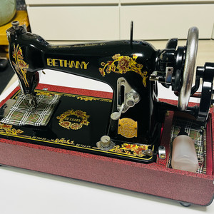 Bethany 빈티지 재봉틀 미싱