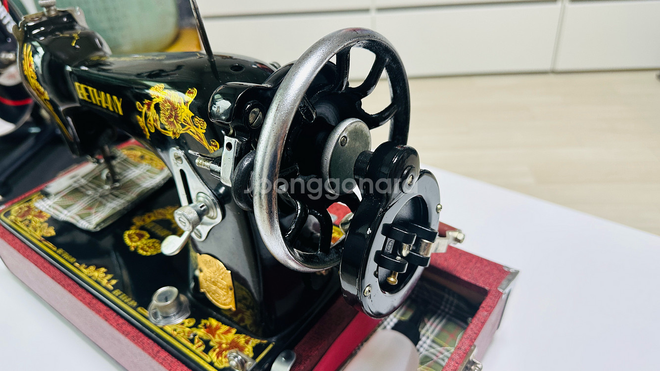 Bethany 빈티지 재봉틀 미싱--3