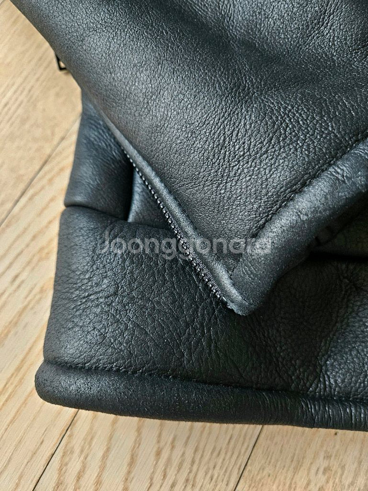 띠어리 theory 무스탕 양가죽 집업자켓 라이더자켓 M--4