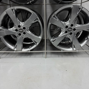 제네시스 GV80 22인치 크롬순정휠 싸게팝니다.