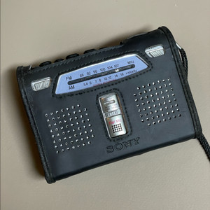 소니 워크맨 WM-GX221 라디오 카세트플레이어