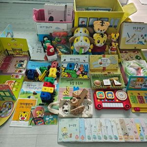 호비 교구, 책, DVD, 부모가이드