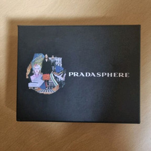 프라다 사피아노 레더 반지갑