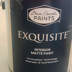 던에드워드 익스퀴짓