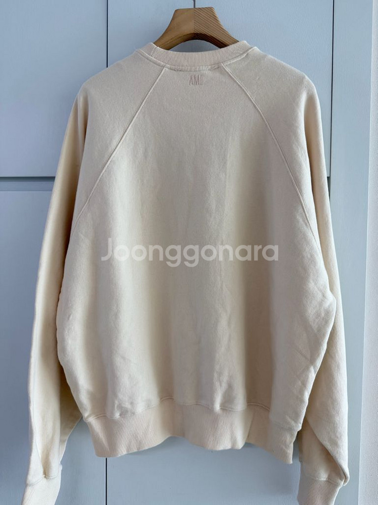 정품 아미 하트 로고 맨투맨--5