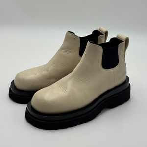 235 보테가베네타 러그부츠