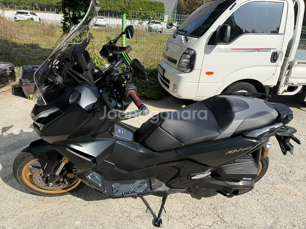혼다 ADV350 스쿠터--2