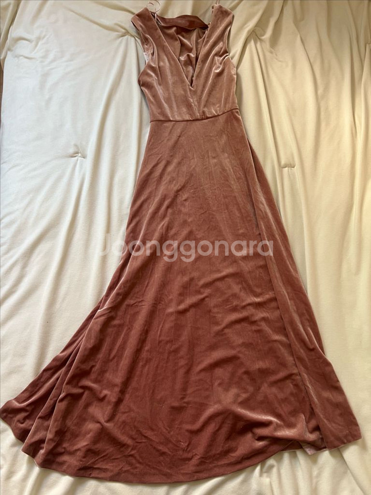 자라 벨벳 원피스 xs--0