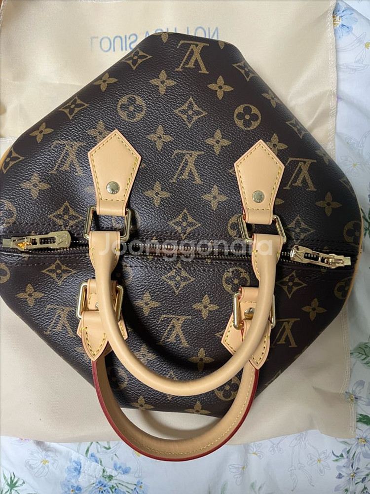 루이비통 스탈 모노그램 반둘리에25--0