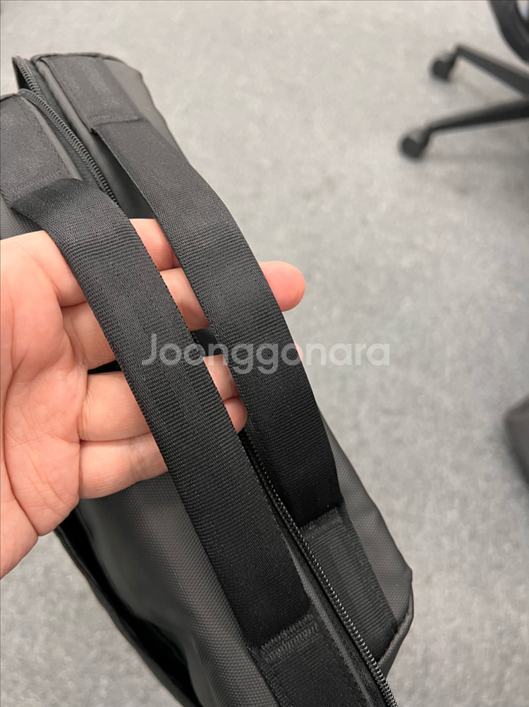 인케이스 가방 판매 합니다--3