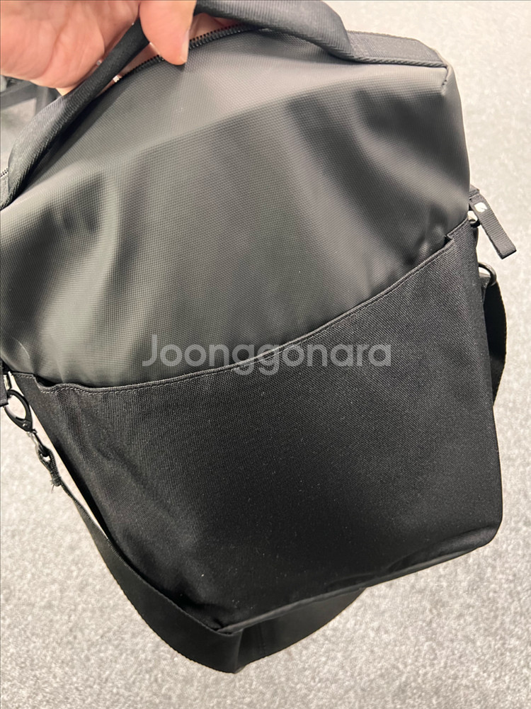 인케이스 가방 판매 합니다--1